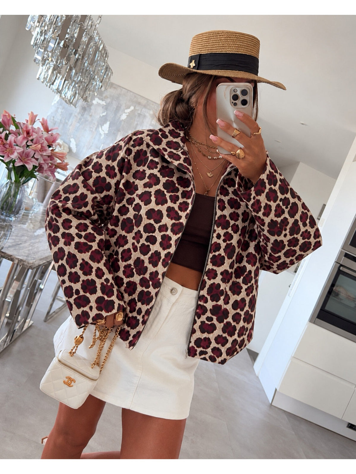 Veste zippée imprimé léopard manches larges col montant bordeaux pour femme, La Chica