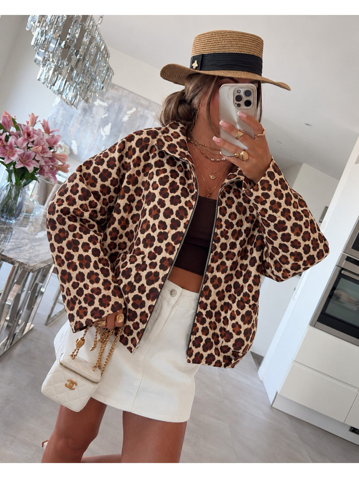 Veste zippée imprimé léopard manches larges col montant camel pour femme, La Chica, vue 1